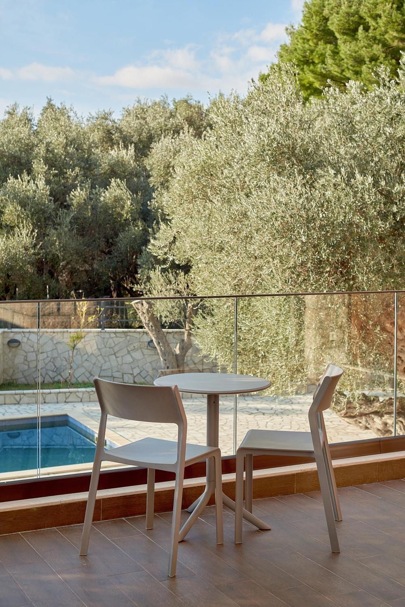 Adria Lux Apartmens 2 Sveti Stefan Bagian luar foto