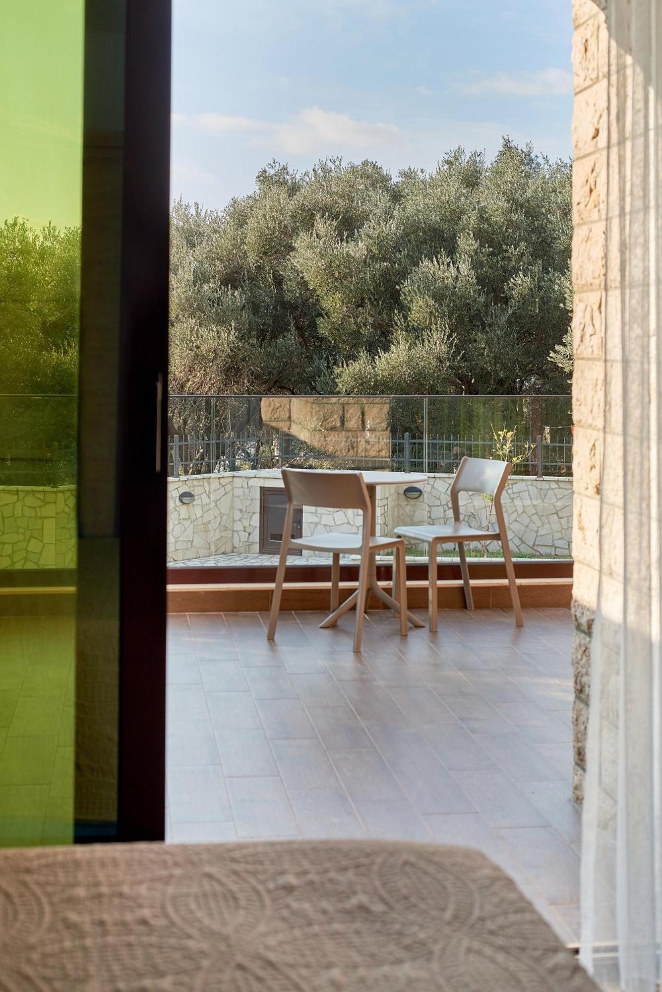 Adria Lux Apartmens 2 Sveti Stefan Bagian luar foto