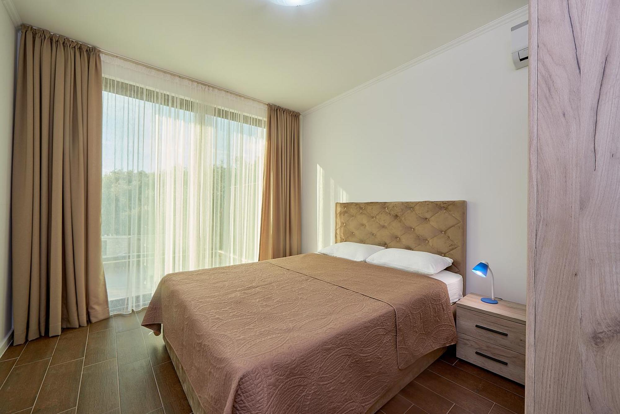 Adria Lux Apartmens 2 Sveti Stefan Bagian luar foto