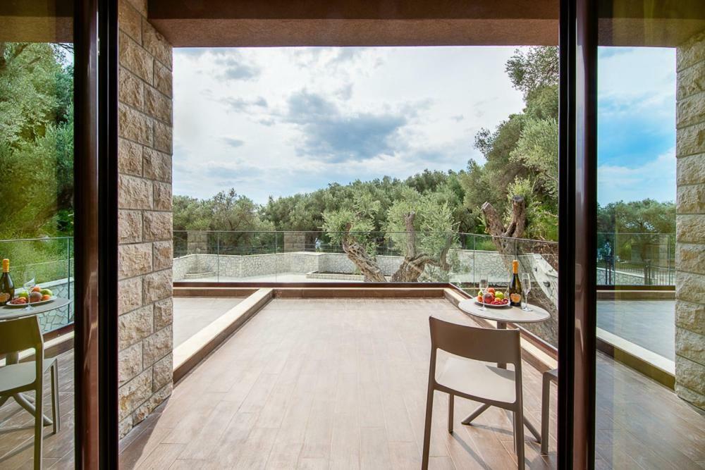 Adria Lux Apartmens 2 Sveti Stefan Bagian luar foto