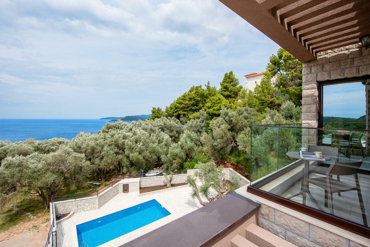 Adria Lux Apartmens 2 Sveti Stefan Bagian luar foto